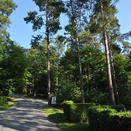 Village De Vacances De Vencimont Vonêche 외부 사진